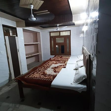 Subhadra Guest House 마투라 외부 사진